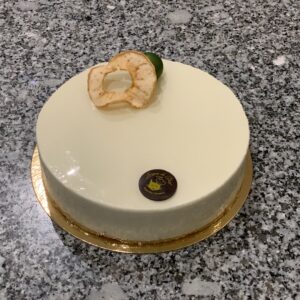 Entremets Pomme - caramel au beurre salé